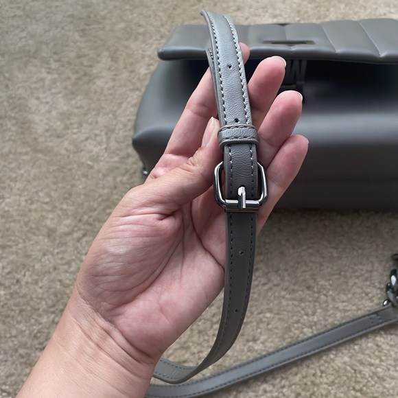 Steve Madden Crossbody - Picture 5 of 13